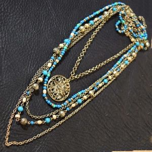 Statement necklace